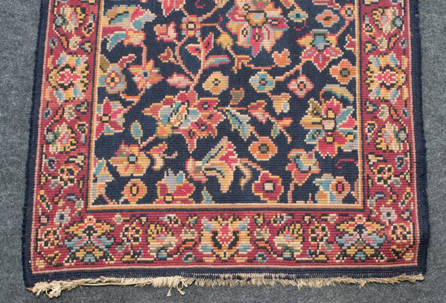 Flat Weave Persian Accent Rug