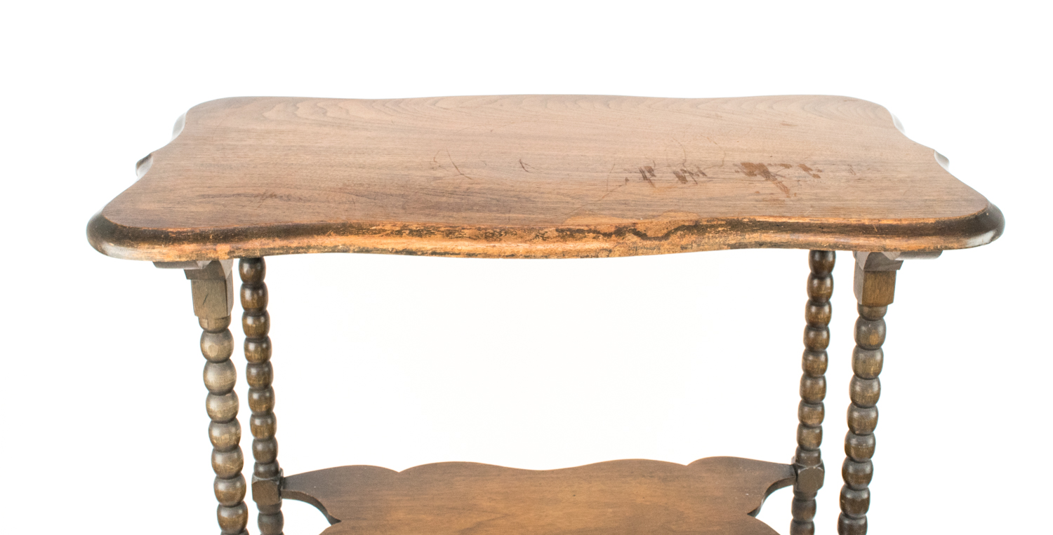 Antique Mahogany Colonial Table