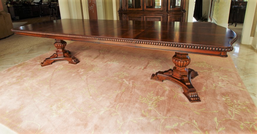 Universal Furniture Villa Cortina Double Pedestal Cherry Dining Table