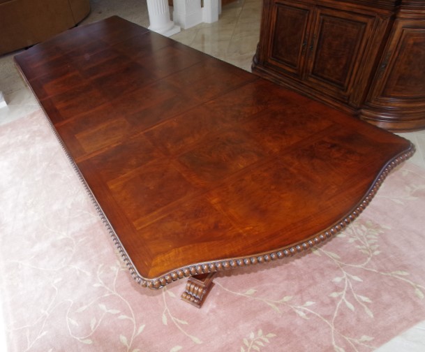 Universal Furniture Villa Cortina Double Pedestal Cherry Dining Table