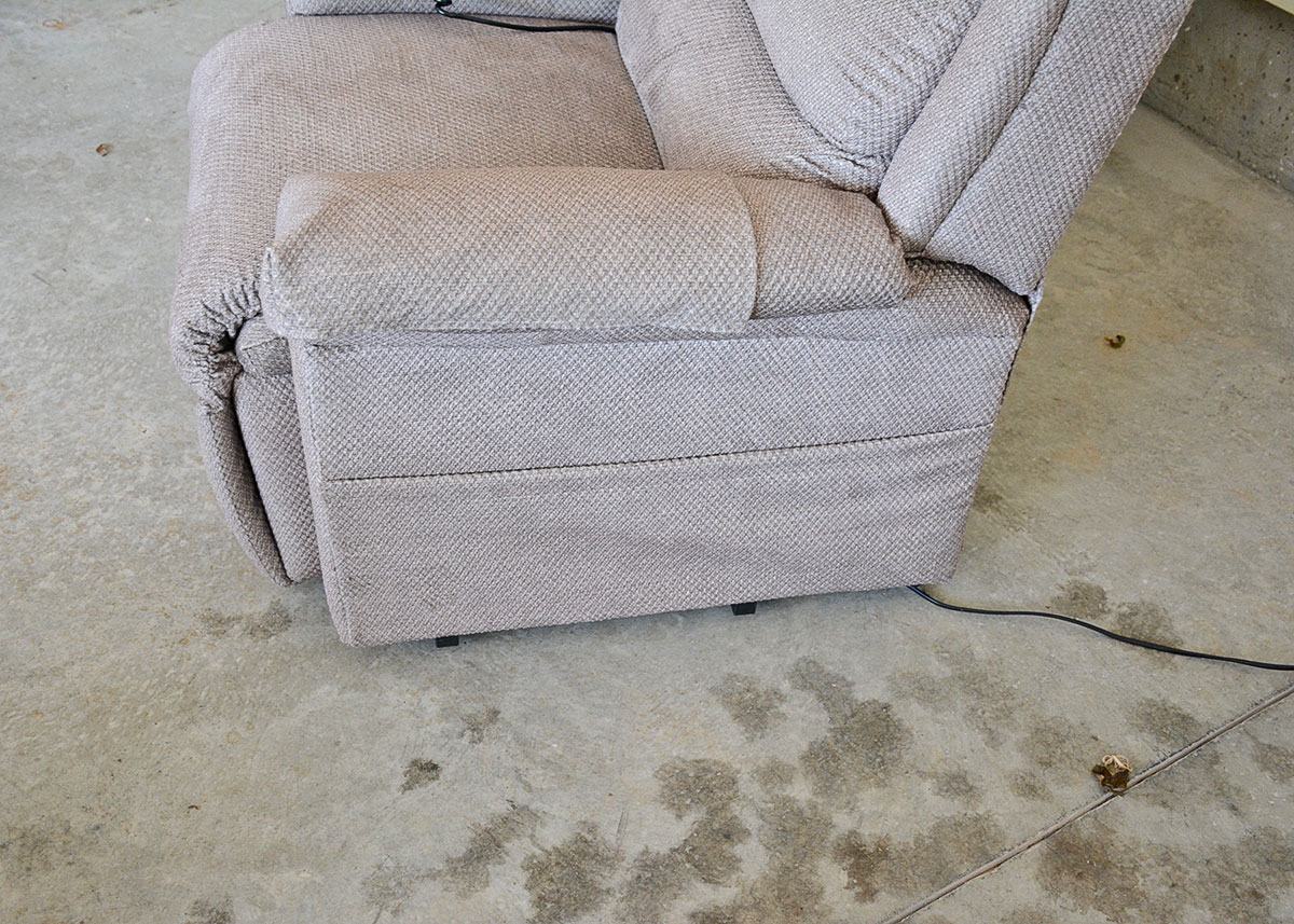 Pride Power Lift Recliner