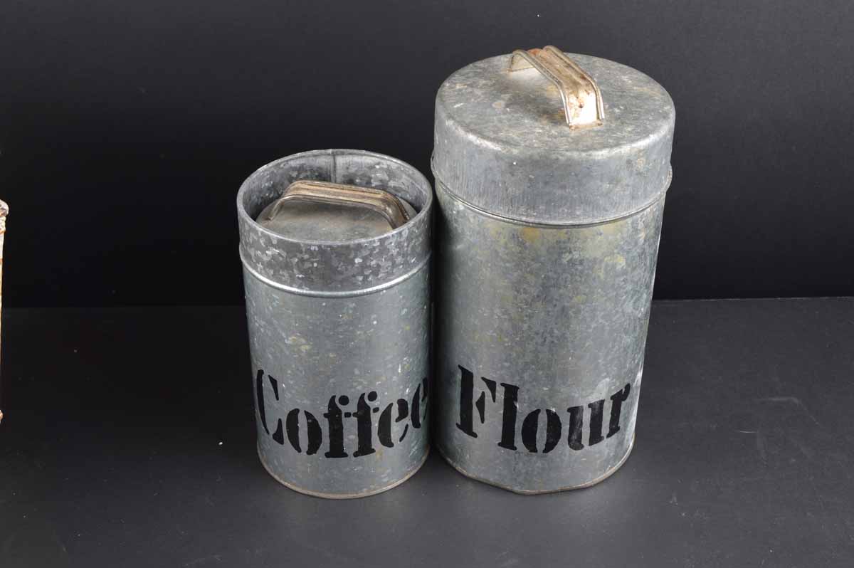 Farmhouse Kitchen Décor Grouping