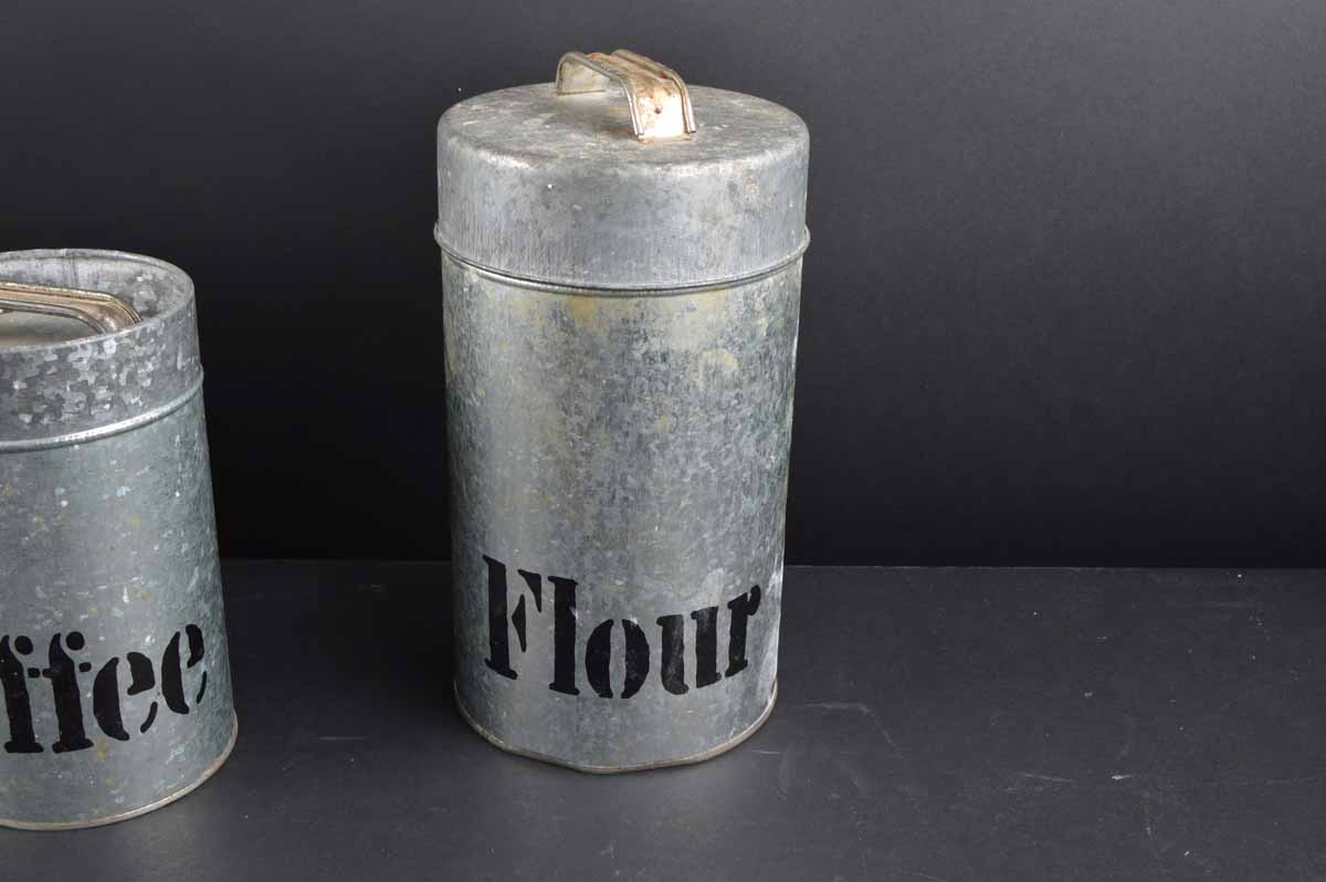 Farmhouse Kitchen Décor Grouping