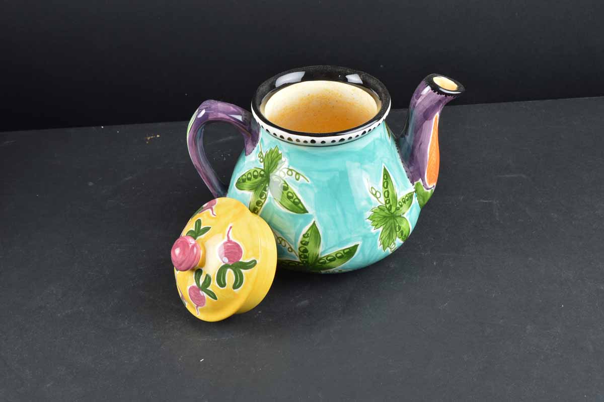 Grouping of Ceramic Kitchen Décor