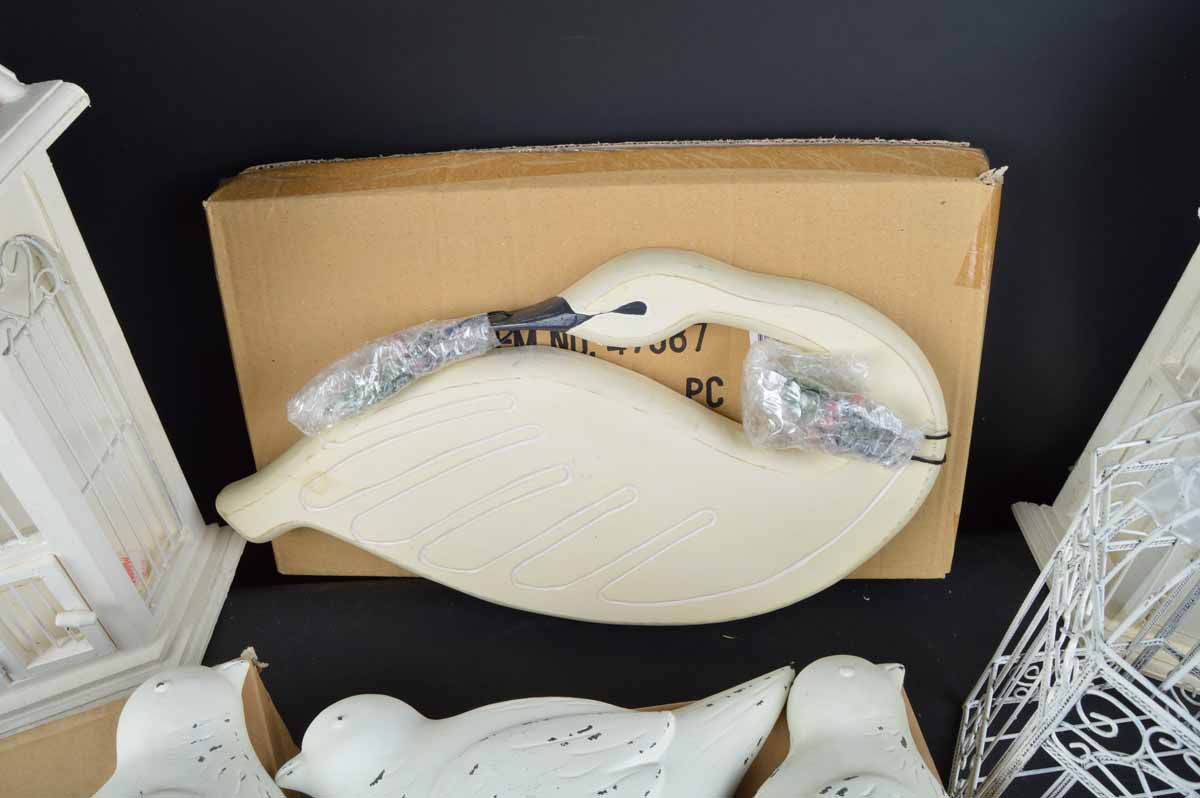 Grouping of Bird Themed Décor