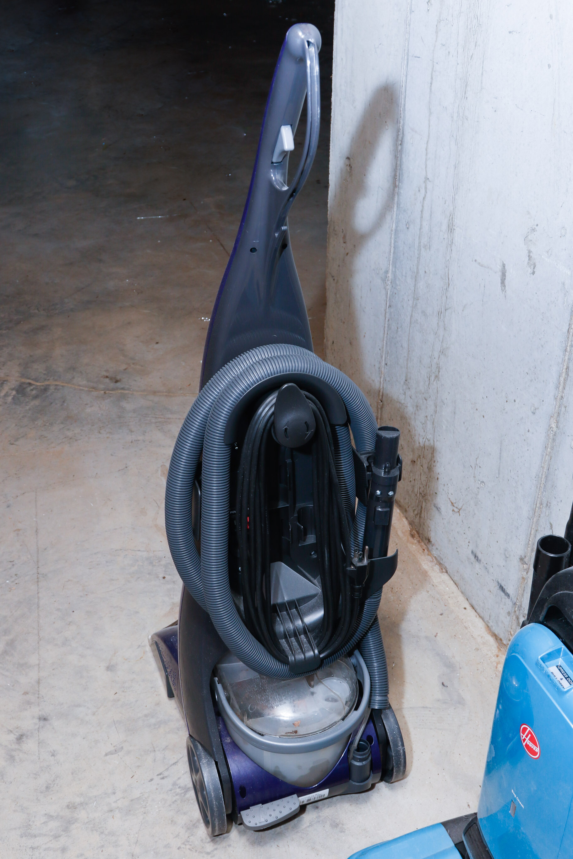 Bissel Carpet Steamer and Hoover Vacuum