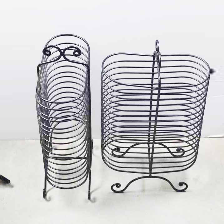 Grouping of Metal Wall Hanging Décor