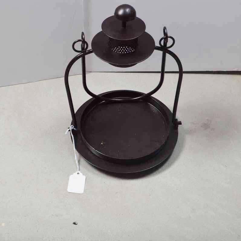 Grouping of Metal Wall Hanging Décor