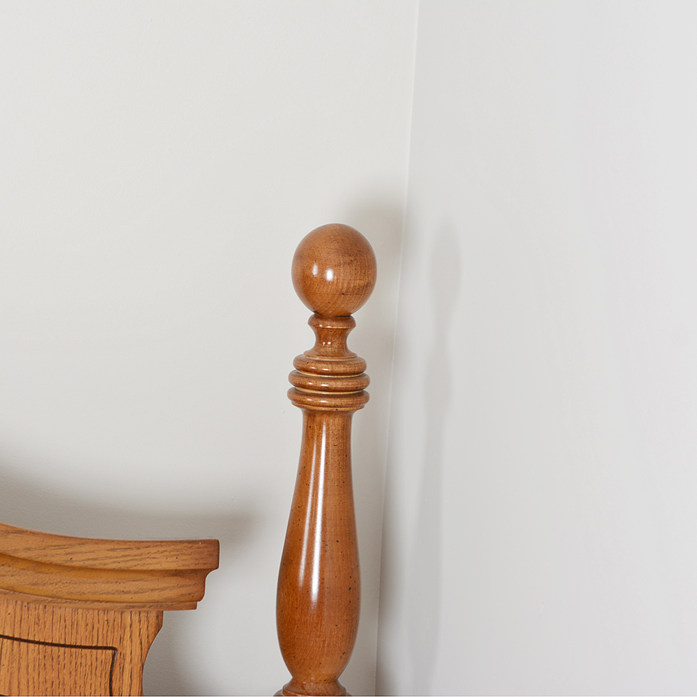 Traditional Style Queen Oak Headboard and Metal Frame