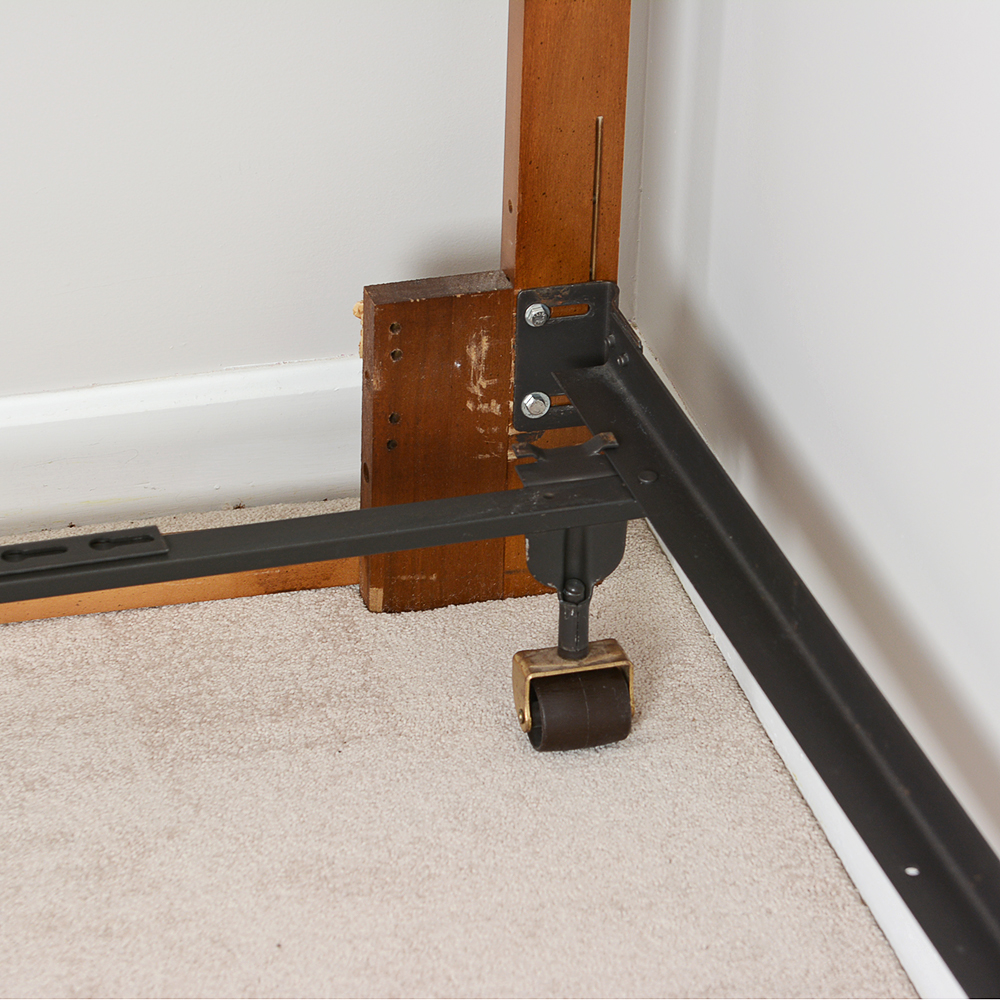 Traditional Style Queen Oak Headboard and Metal Frame