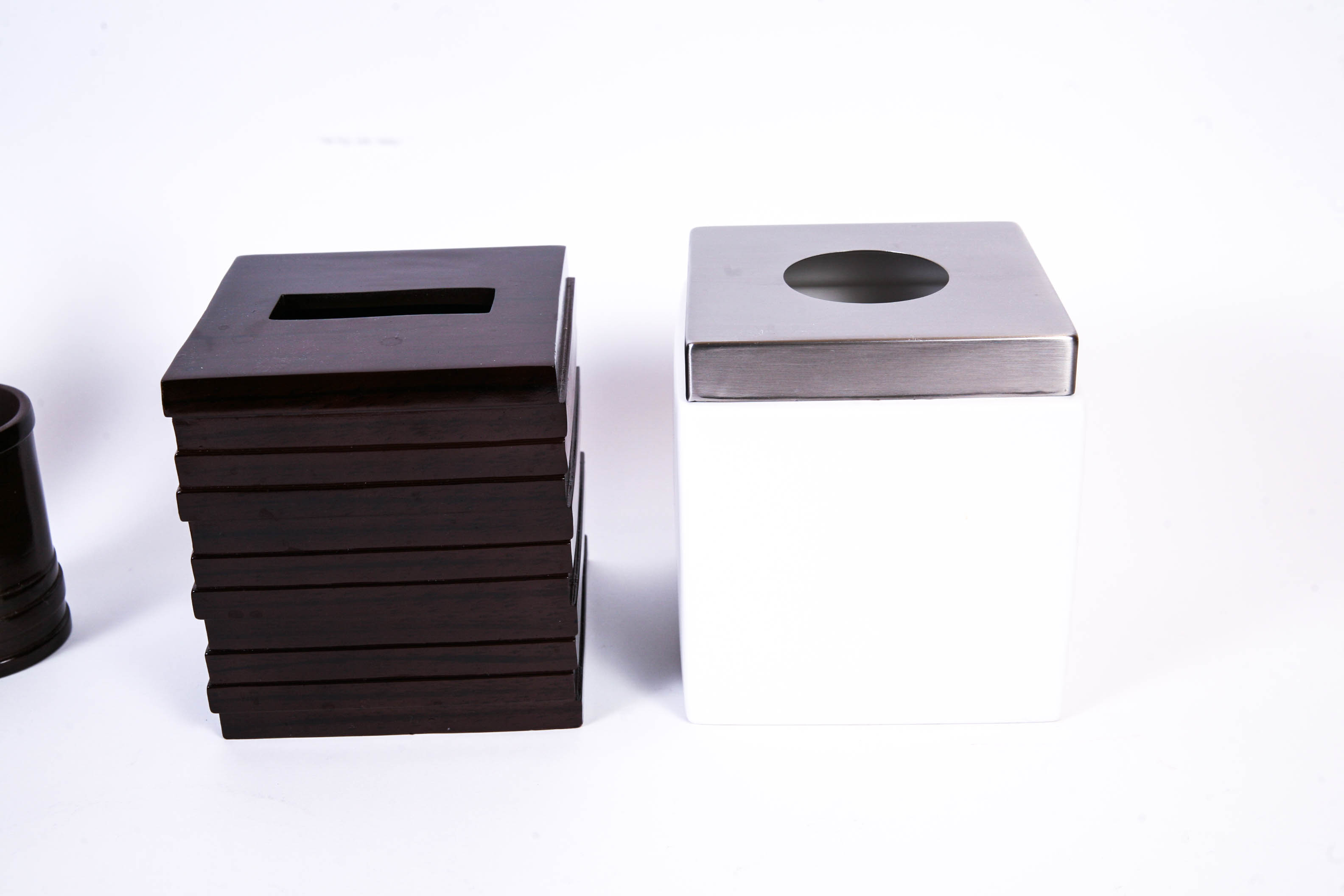 Bathroom Accessories Set