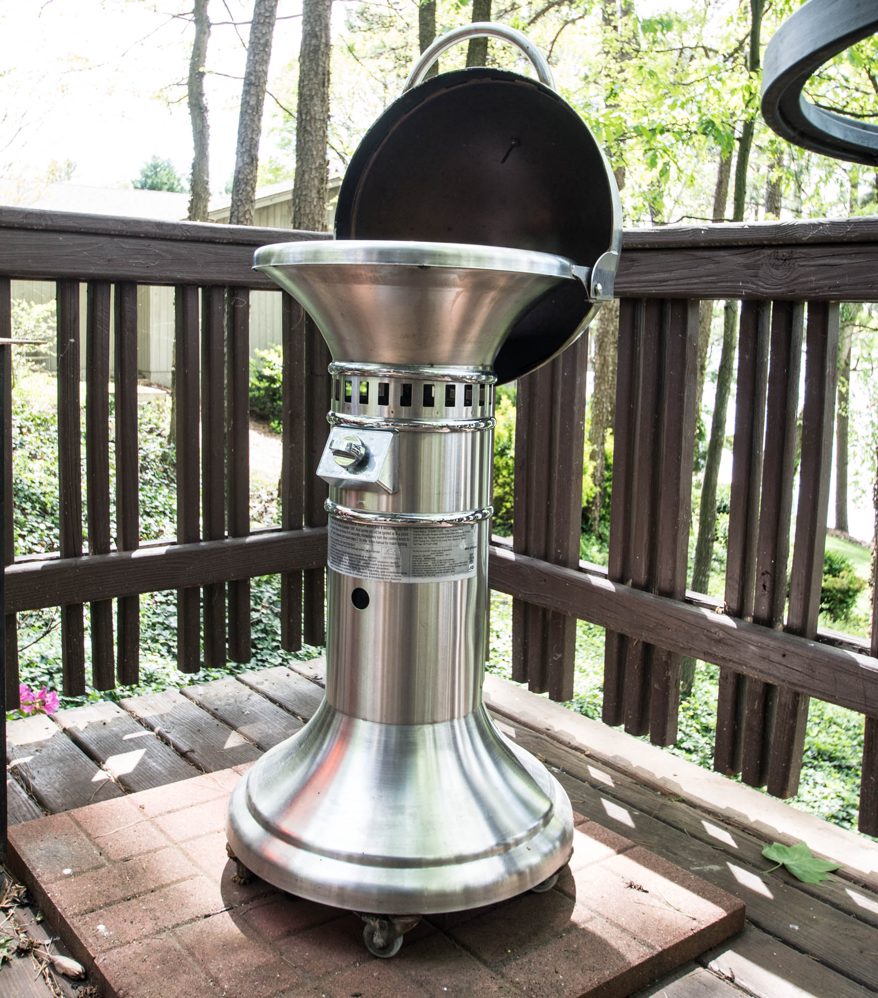 BBQ Grillware Pedestal Grill