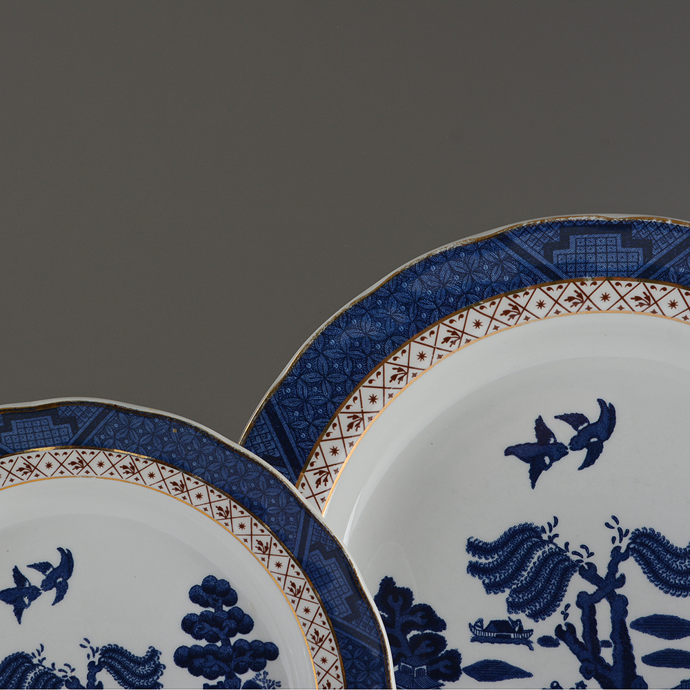 Royal Doulton "Real Old Willow" Fine China Set