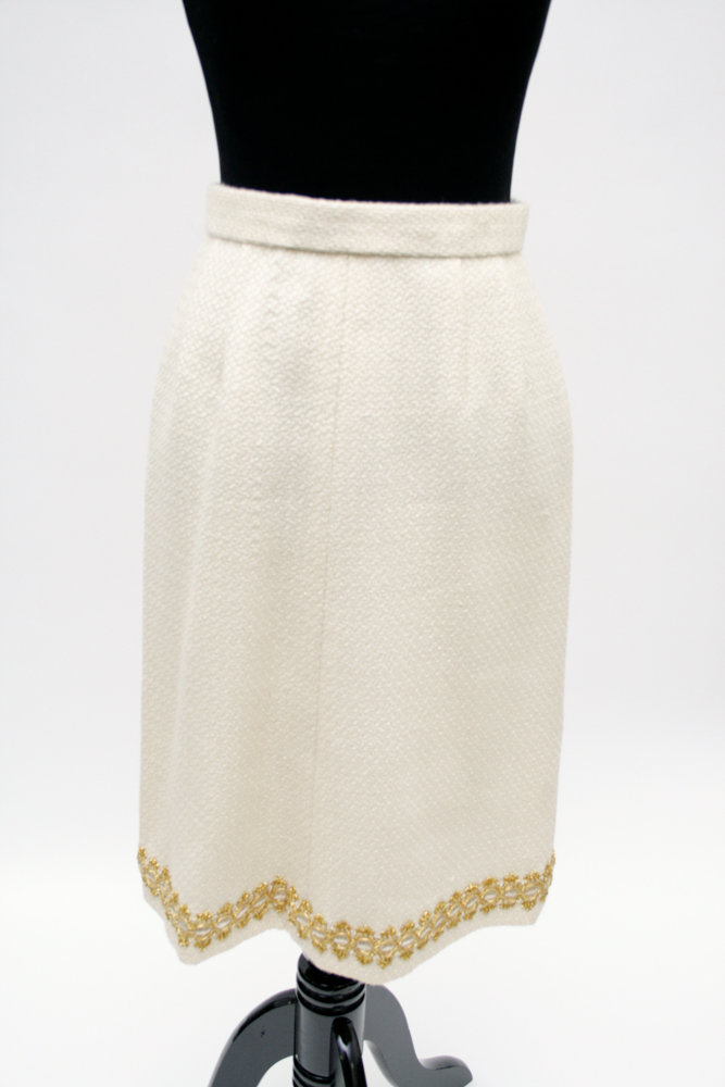 Vintage Chanel-Style Ivory and Gold Women's Skirt Suit