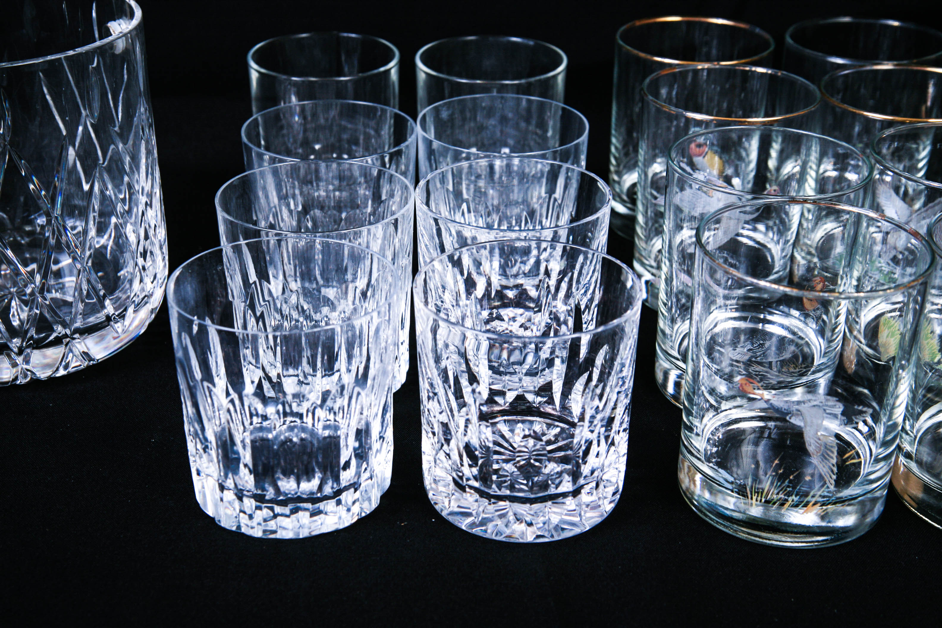 Glass Ice Bucket with Sixteen Whiskey Tumblers