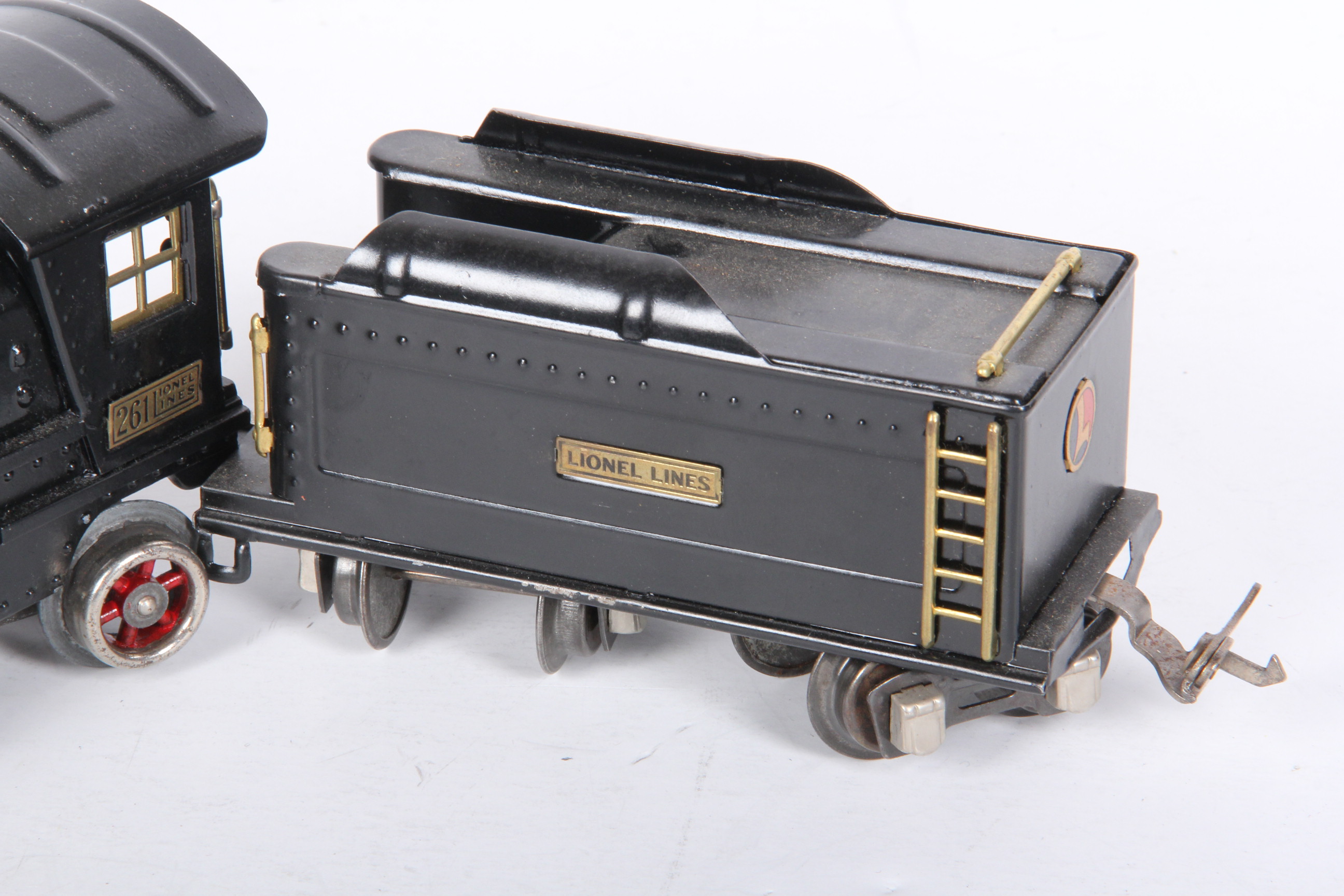 Prewar Lionel 261 Locomotive with 261T Tender