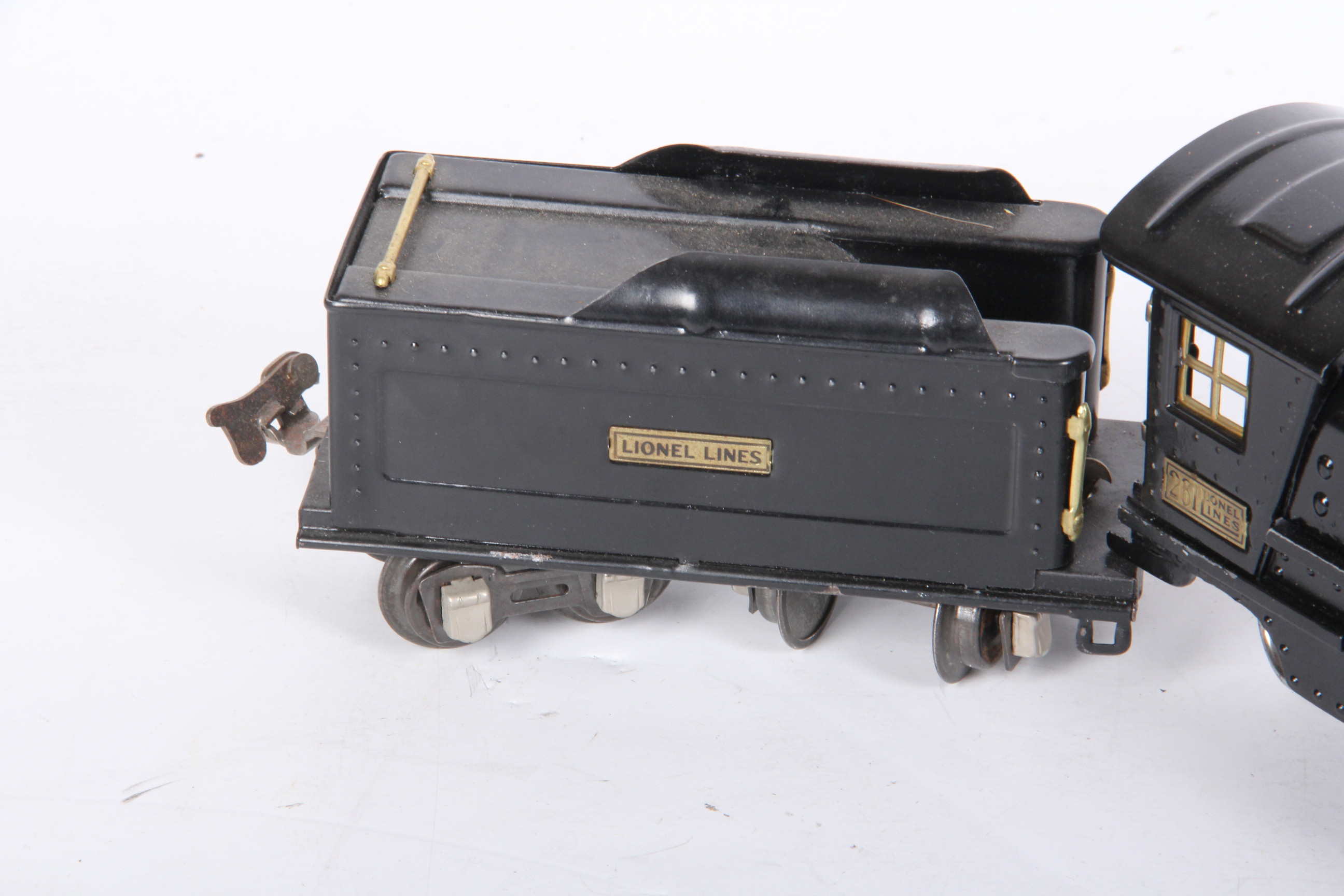 Prewar Lionel 261 Locomotive with 261T Tender