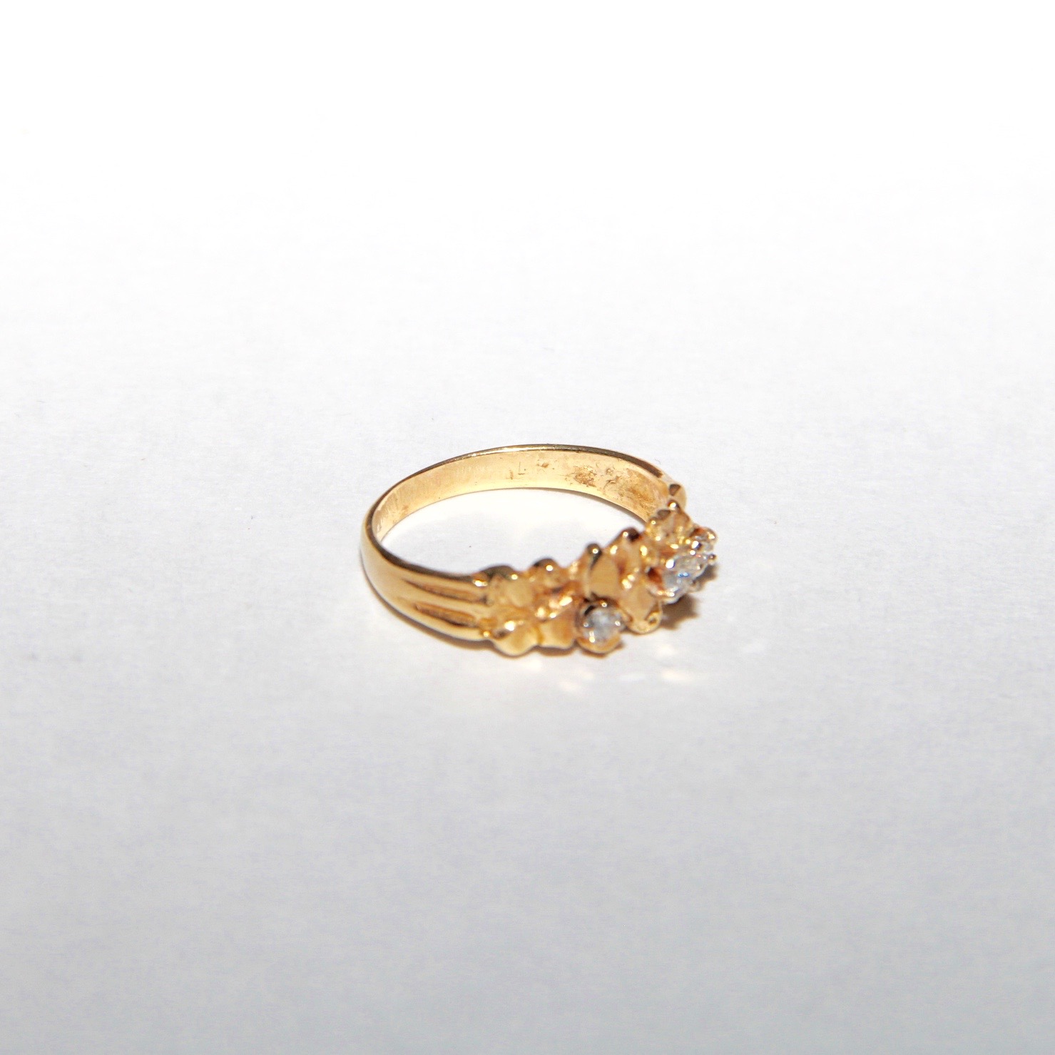 14K Yellow Gold Nugget Ring with Diamonds