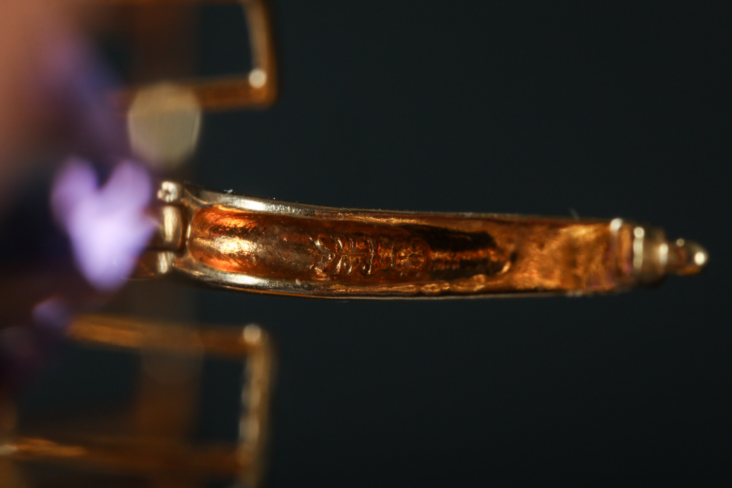 Maraf Jewelry 14k Yellow Gold Amethyst and Diamond Pendant Necklace