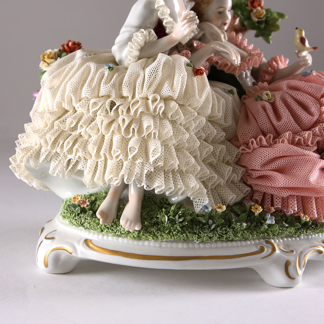 Unterweissbach Germany Dresden Lace Porcelain Ladies Figurine