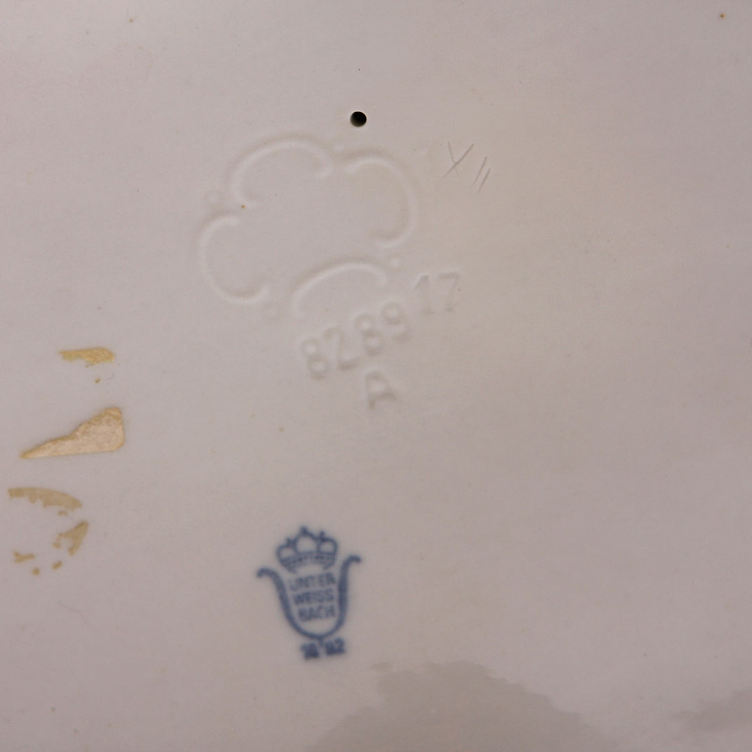 Unterweissbach Germany Dresden Lace Porcelain Ladies Figurine