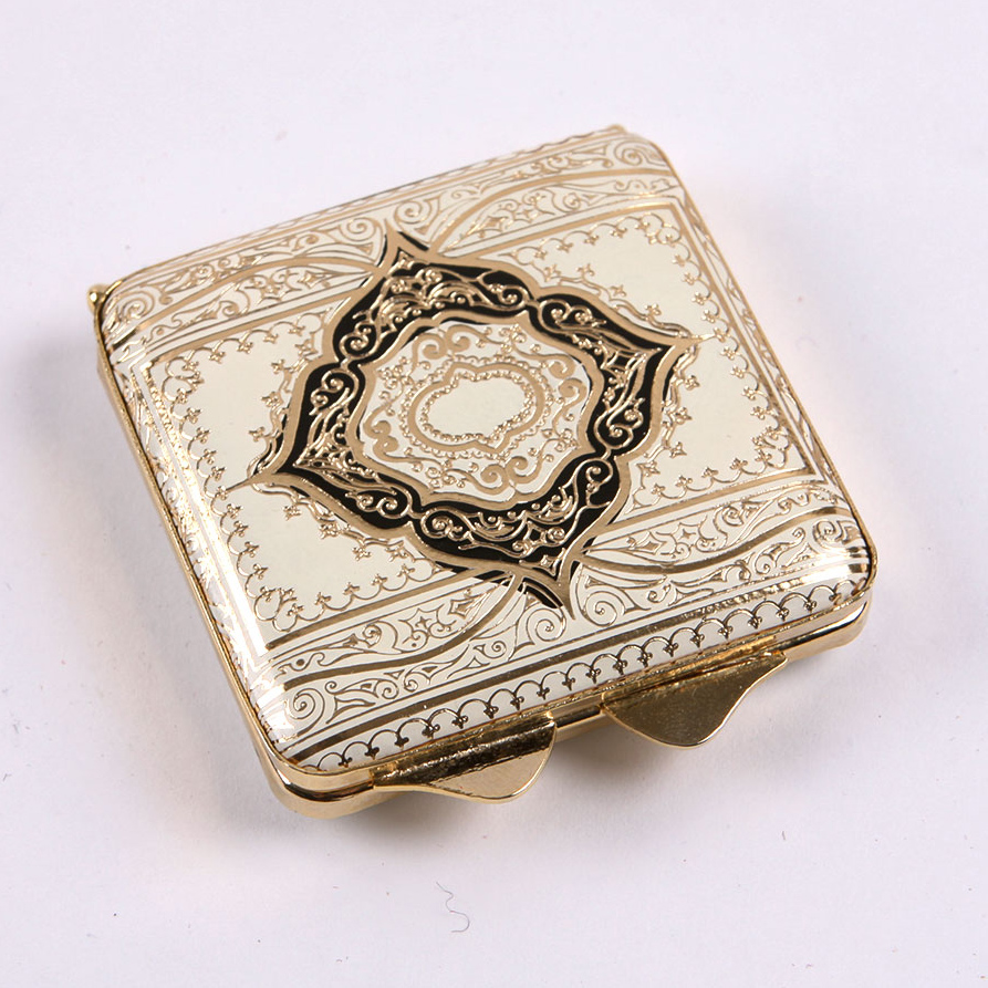 Collection of Ladies Vintage Accessories