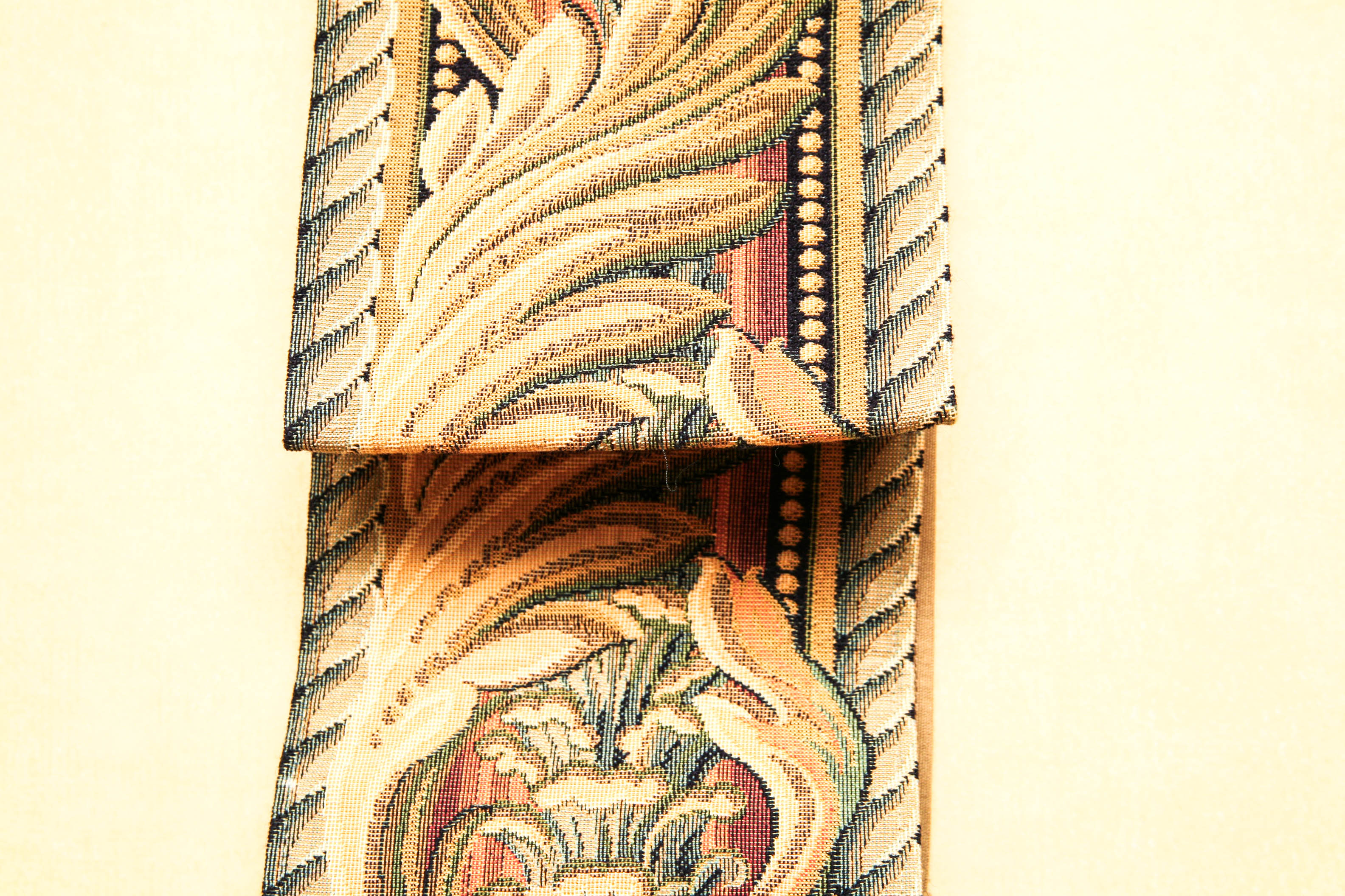 Hanging Bell Pull Tapestry by Corona Decor Co. with Leaf Hanger