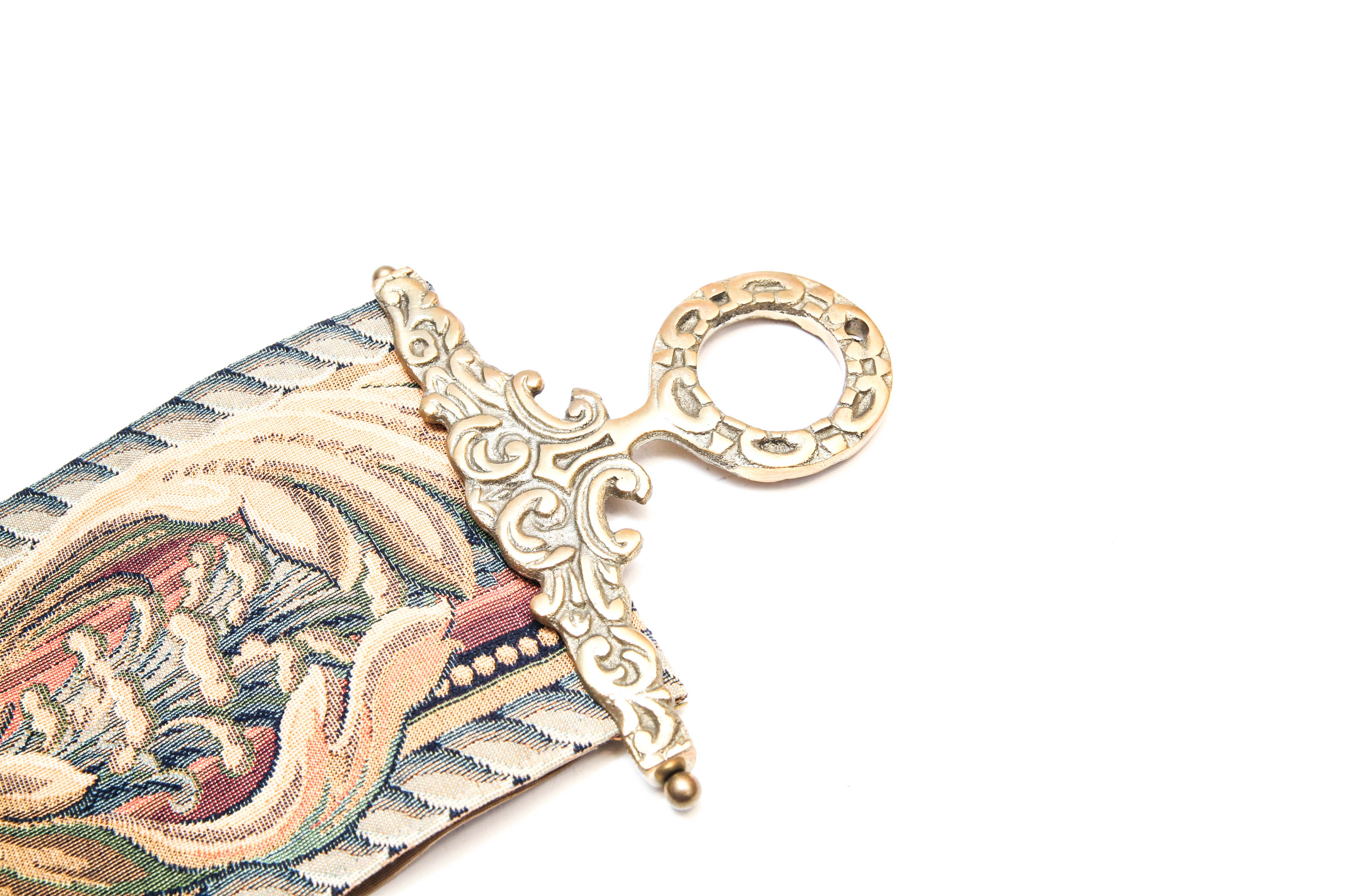 Hanging Bell Pull Tapestry by Corona Decor Co. with Leaf Hanger