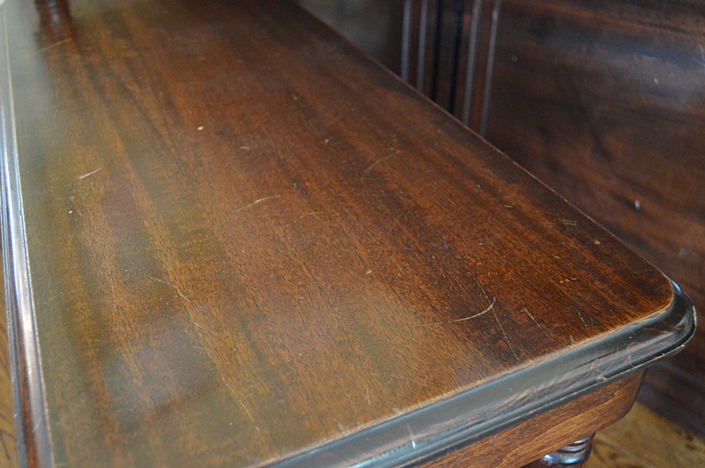 Vintage Wurlitzer Spinet Piano in Mahogany