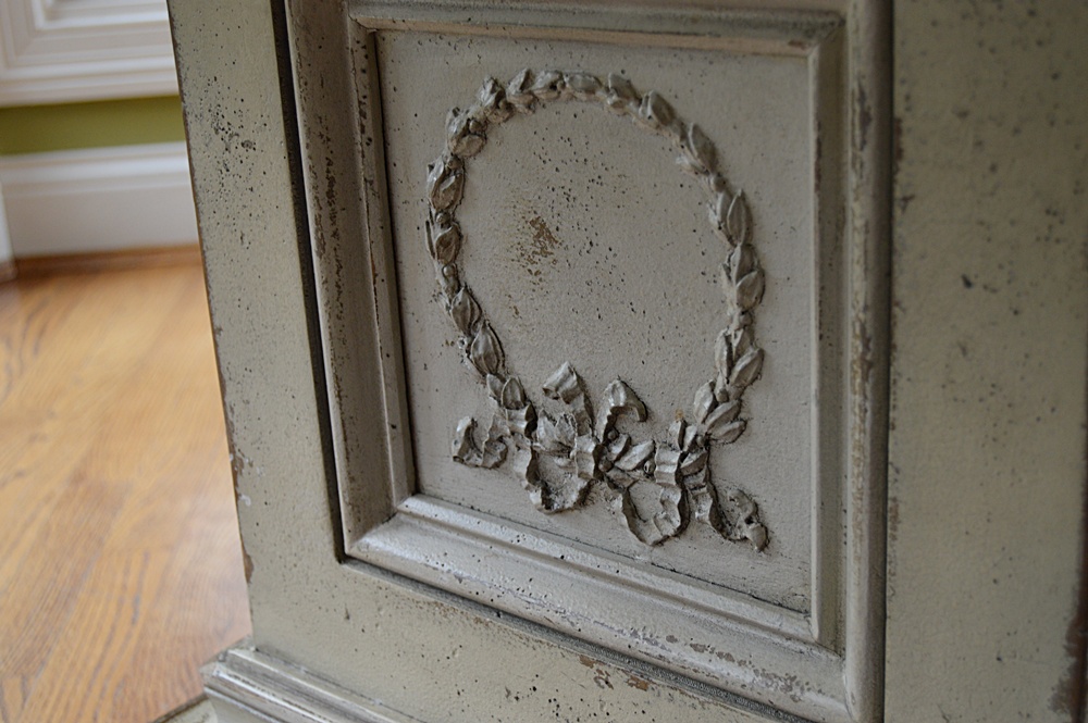 Neoclassic Style Column-Pedestal Dining Table from Habersham Plantation