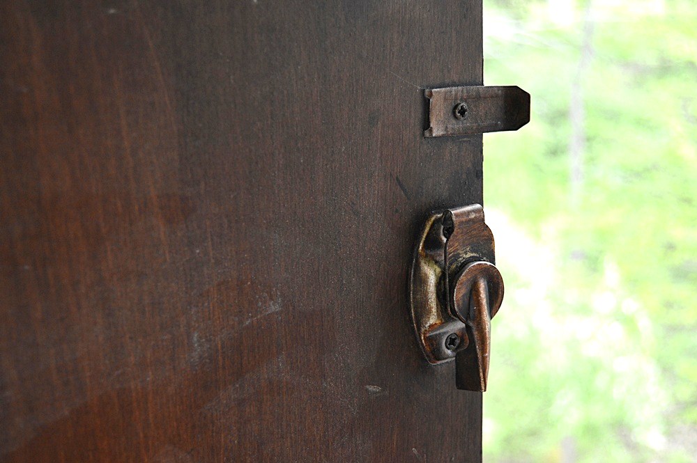 Neoclassic Style Column-Pedestal Dining Table from Habersham Plantation
