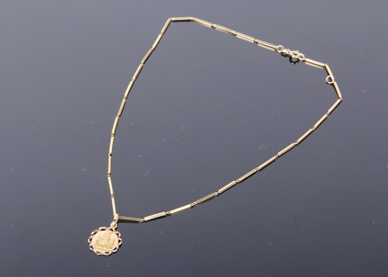 18K Yellow Gold Necklace with Pendant