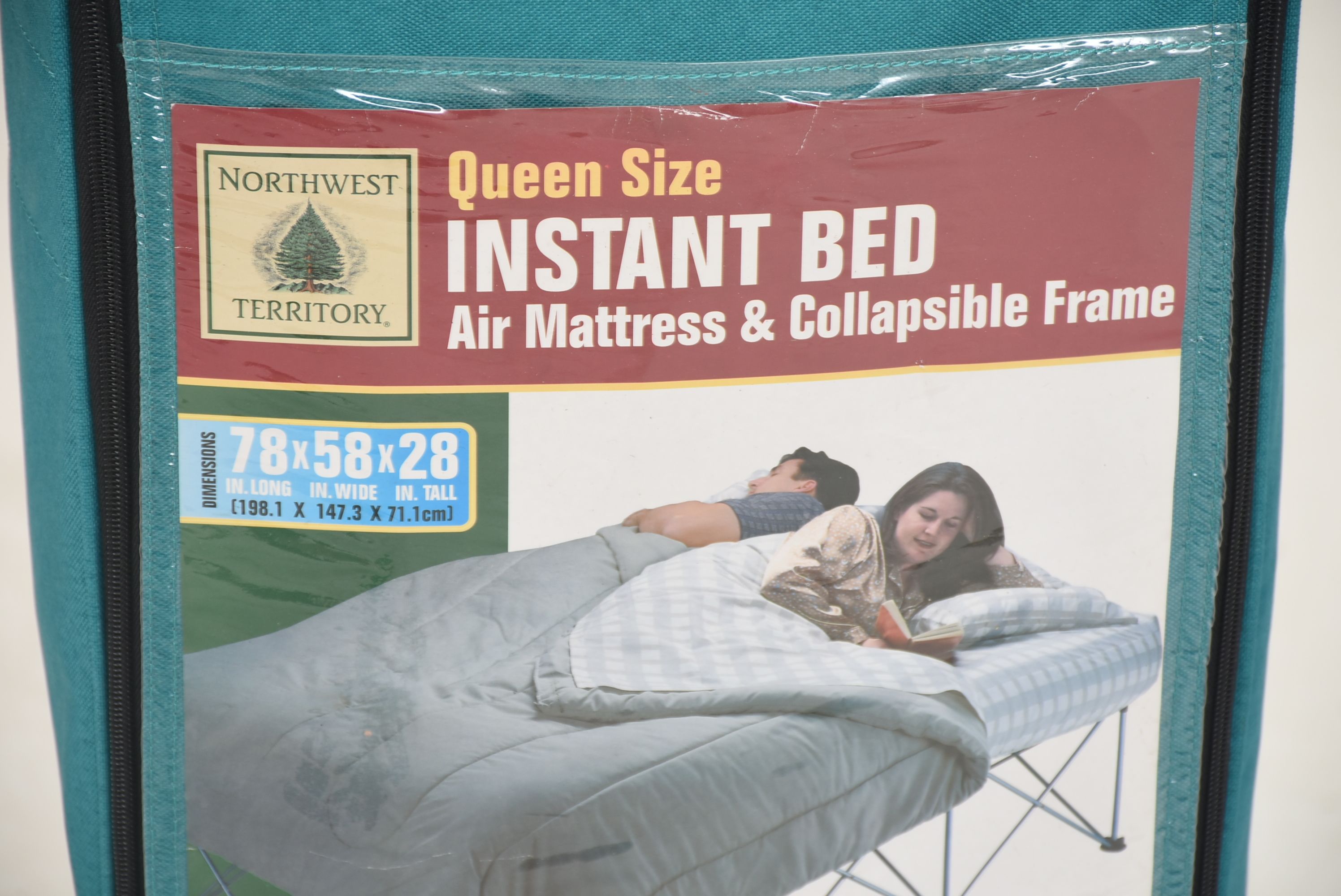 Northwest Territory QueenSized Air Mattress with Collapsible Frame EBTH