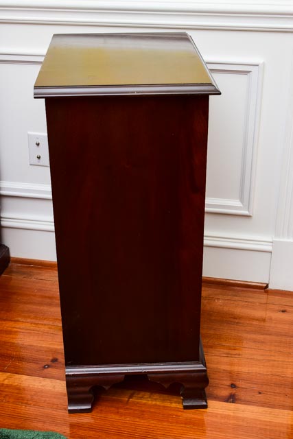 Pair of Mahogany Craftique Nightstands