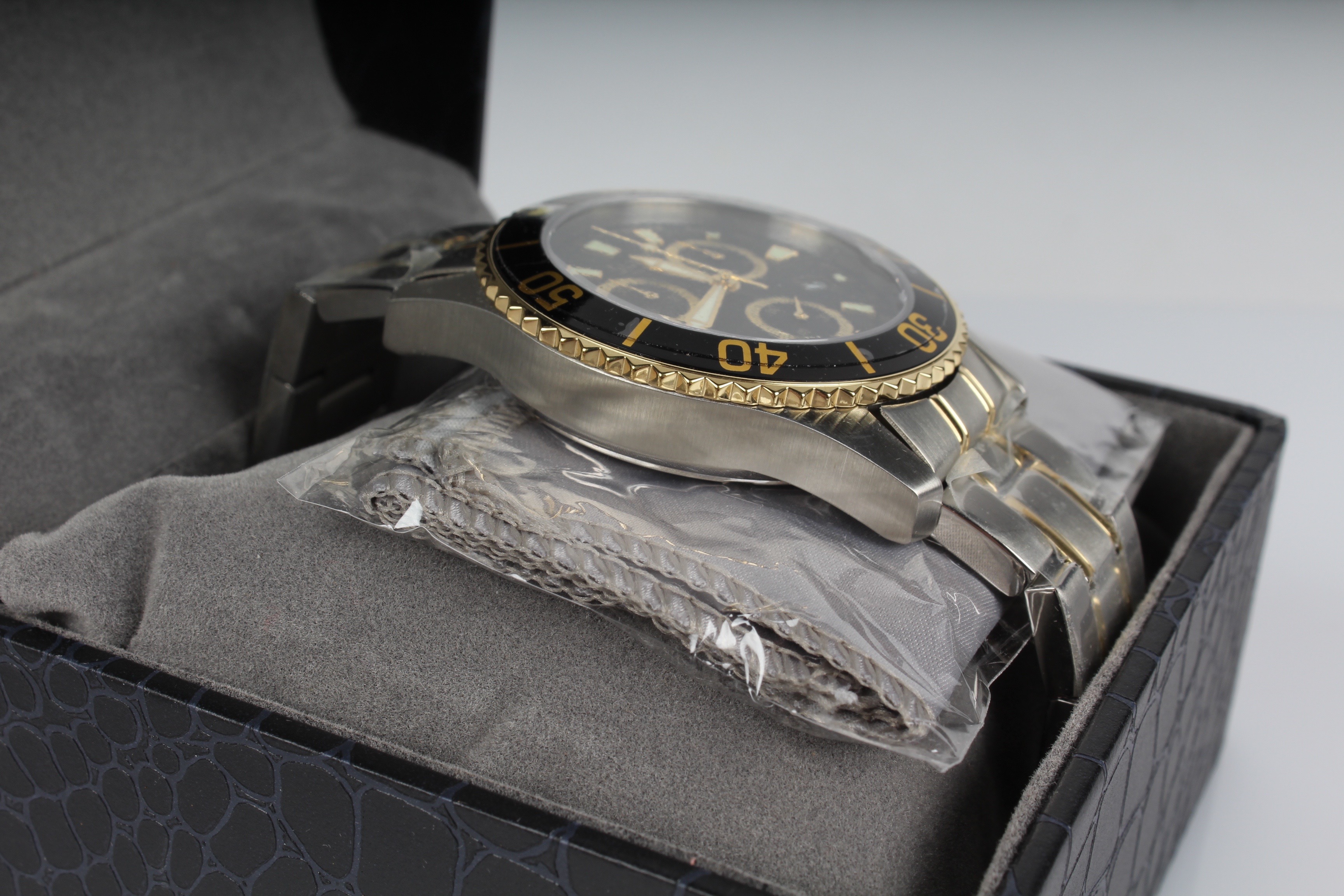 Men's Stauer Swiss Dive Watch with Original Box