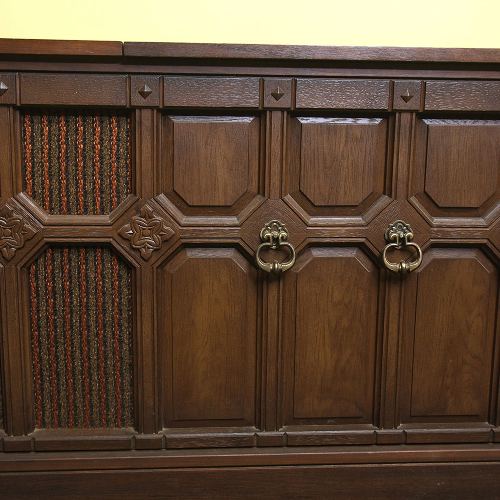 Beautiful Vintage RCA Console Stereo with Solid Wood Cabinet