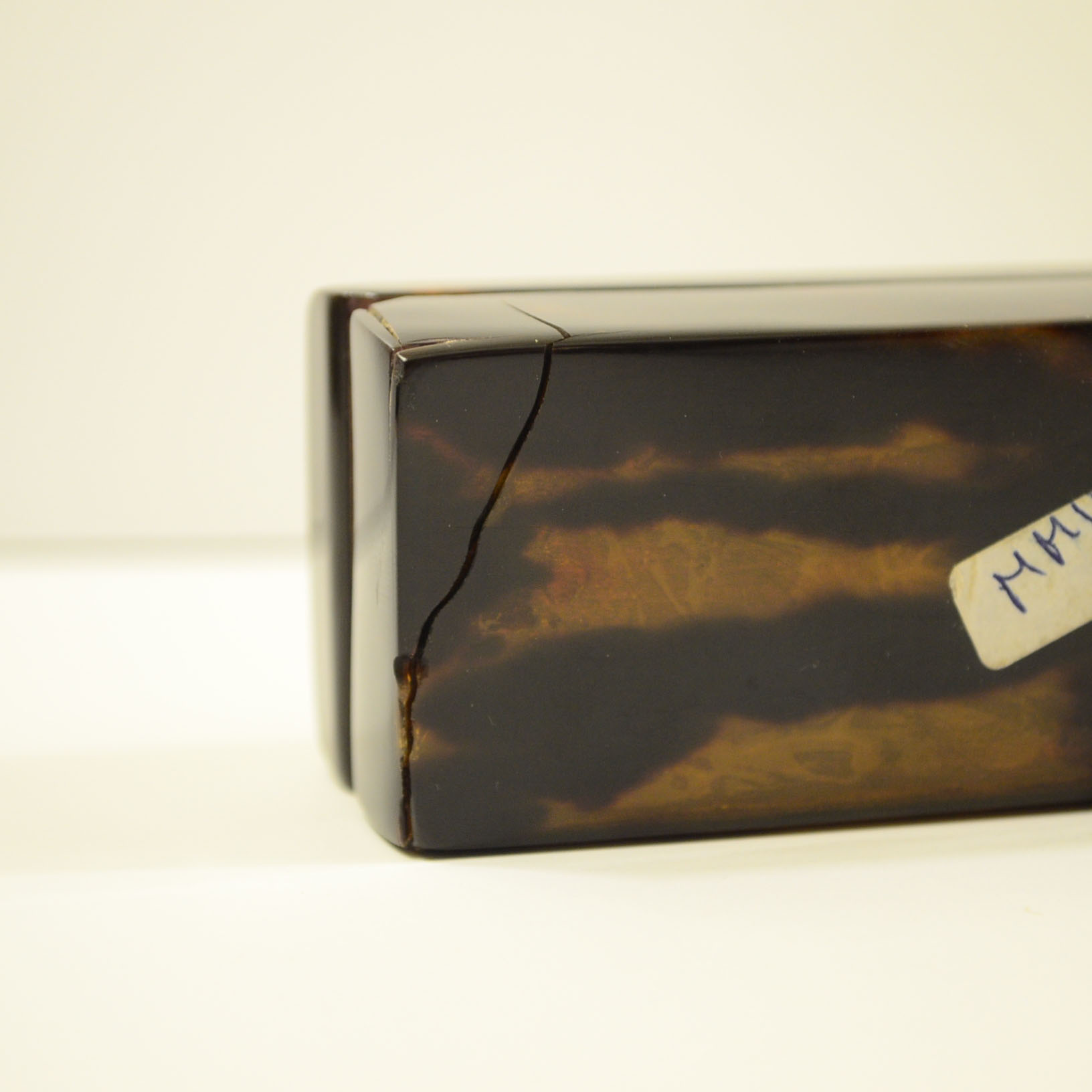 White and Black Dice Set