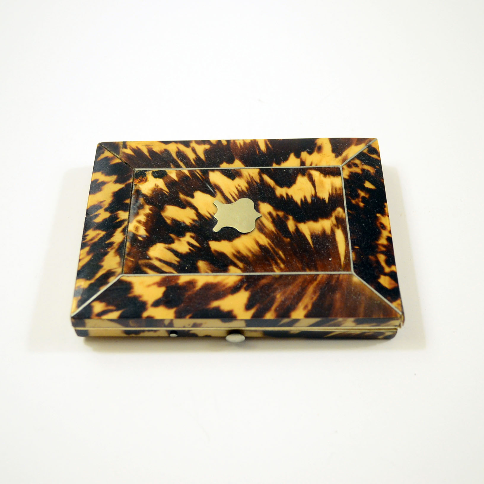 Vintage Shell Stationary Case