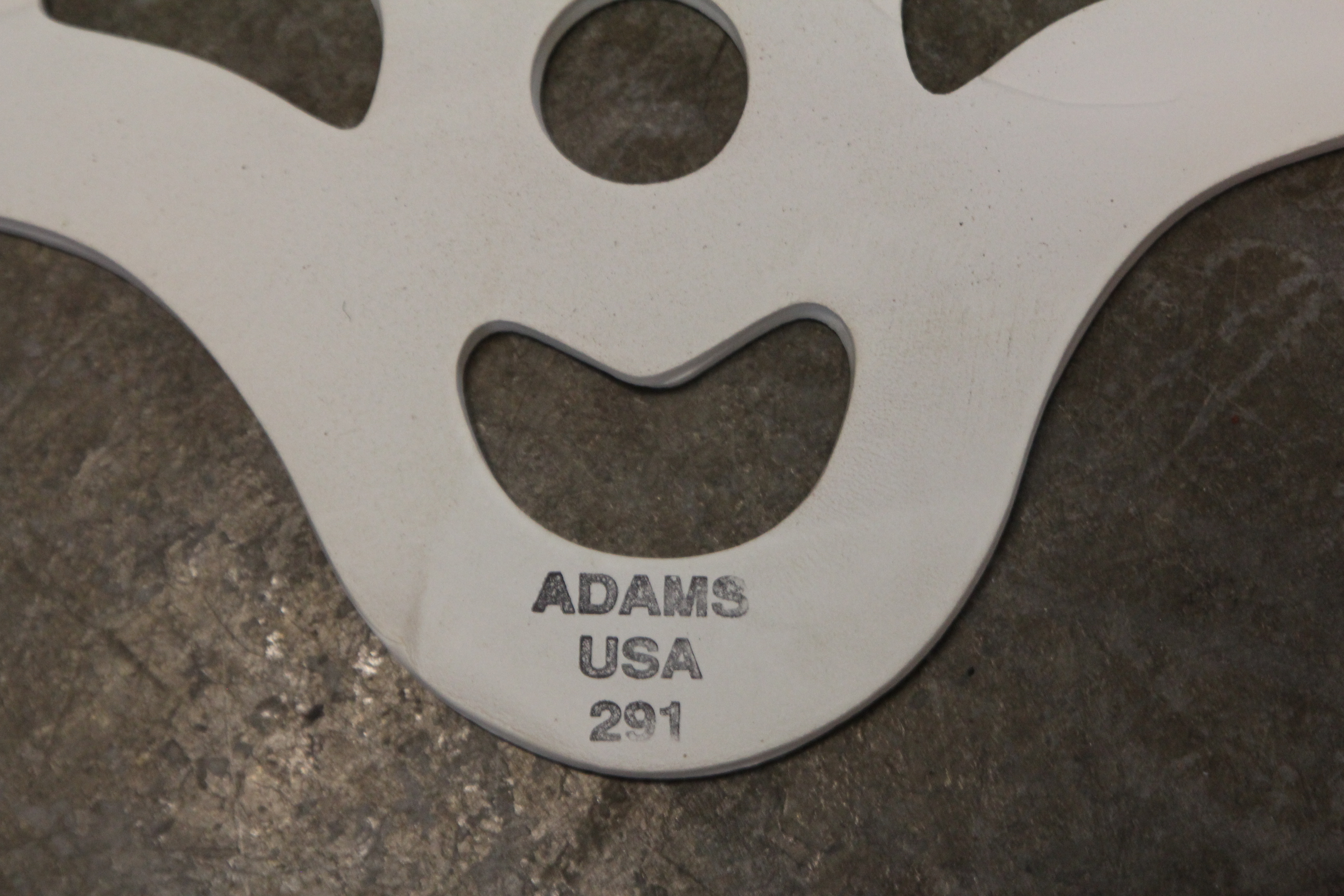 18 Adams Spider Pads