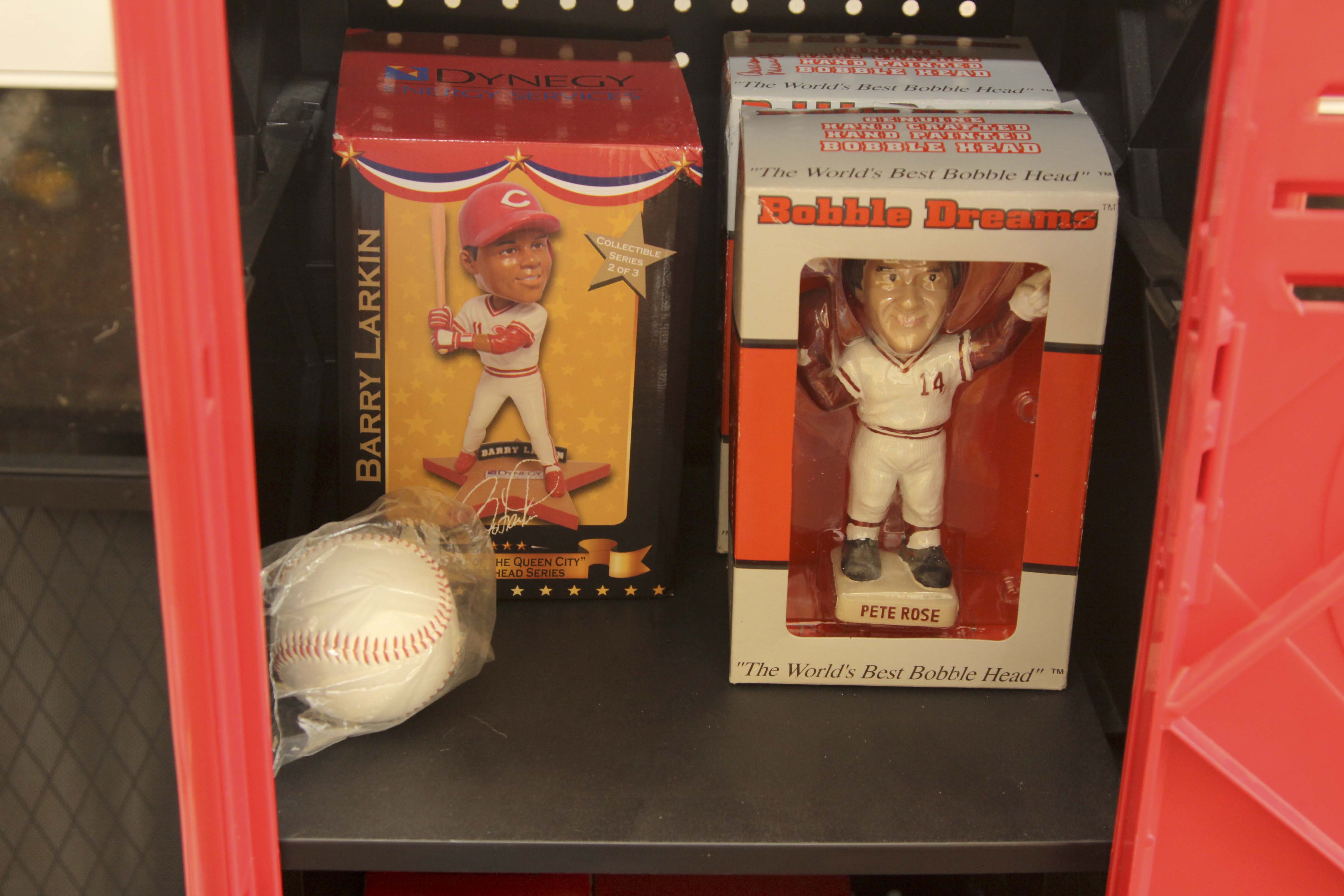 Child's Plastic Cincinnati Reds Locker with Bobble Heads