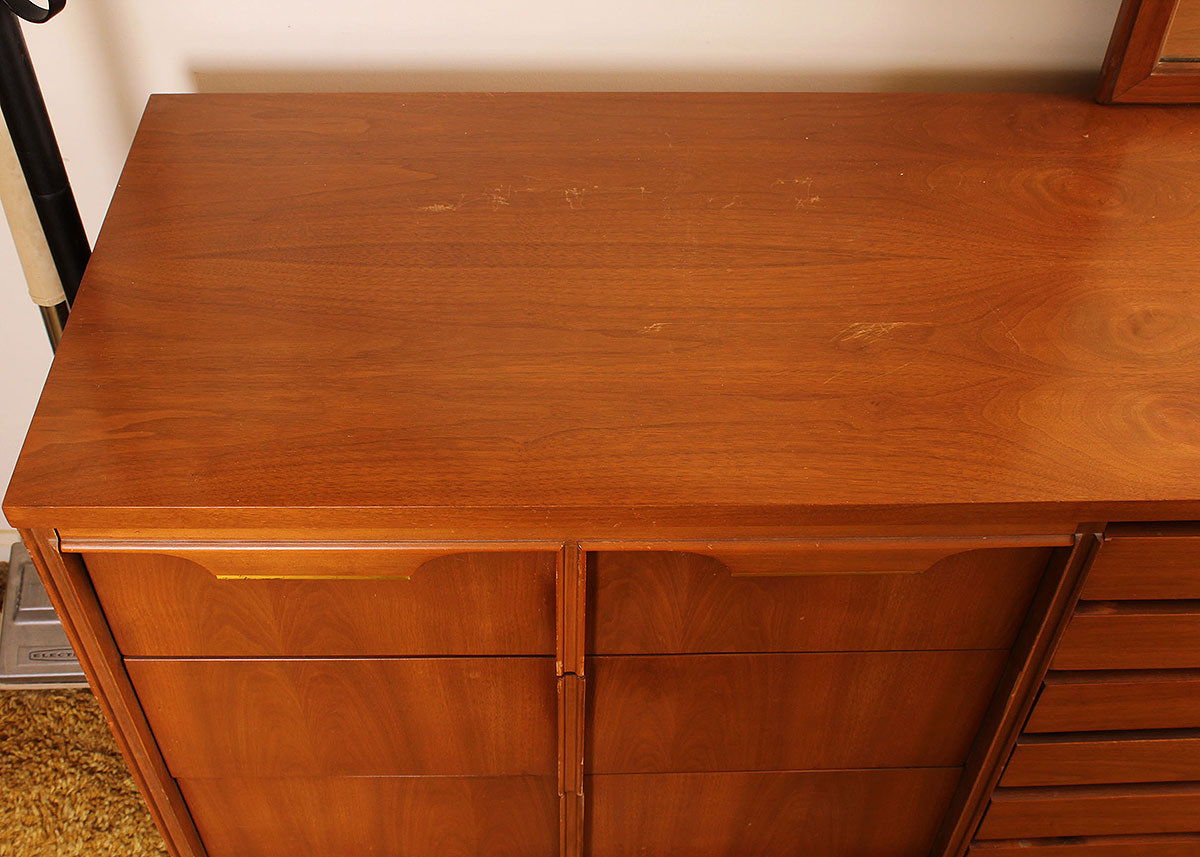 Mid Century Modern Chest of Drawers with Mirror
