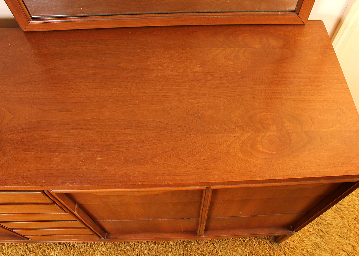 Mid Century Modern Chest of Drawers with Mirror