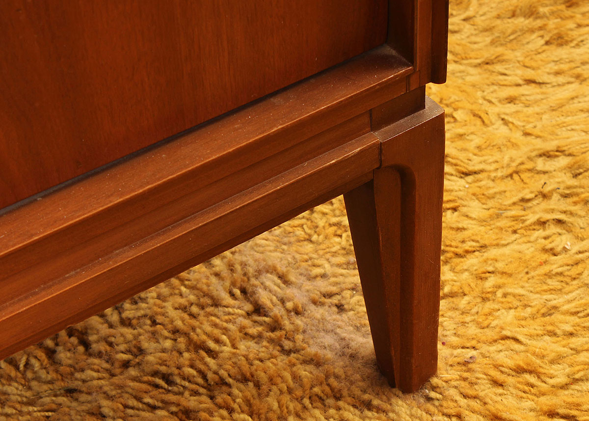 Mid Century Modern Chest of Drawers with Mirror