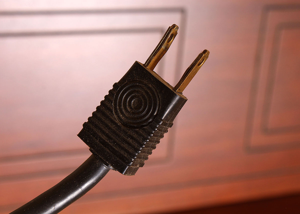 Lowrey Electric Organ