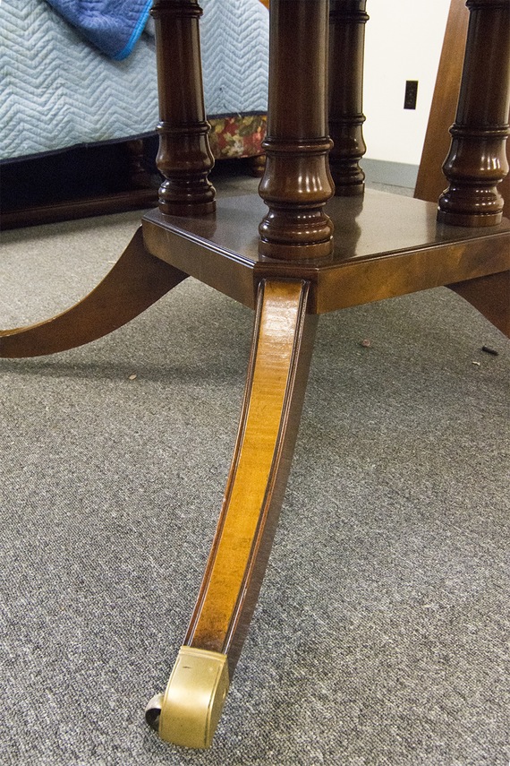 Restall, Brown & Clennell Mahogany Pedestal Table
