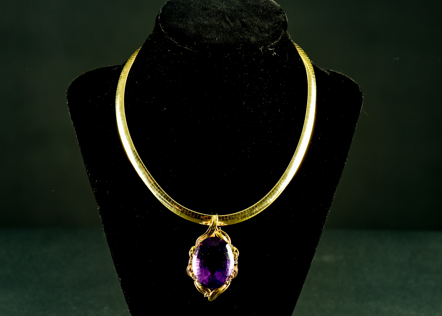 Maraf Jewelry 14k Yellow Gold Amethyst and Diamond Pendant Necklace