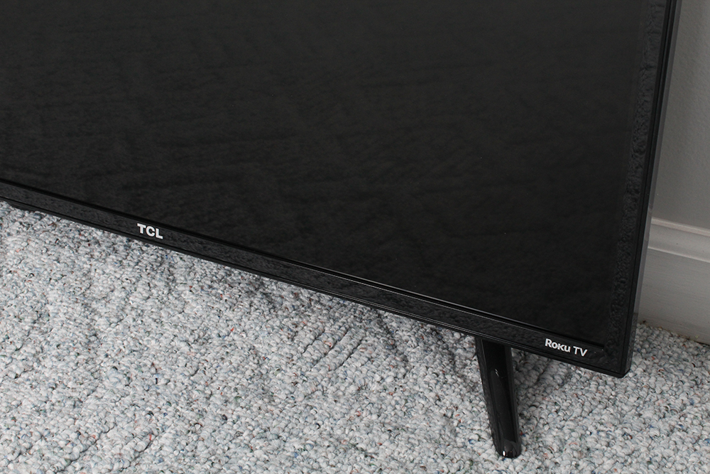 TCL Roku 32" FLat Screen Television