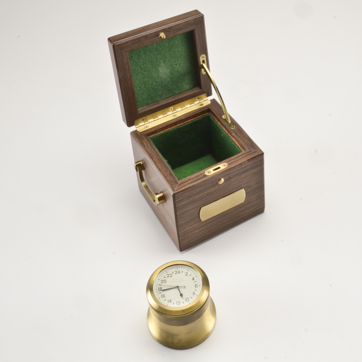 Bulova Accutron Navigator Mark II Marine Chronometer Ship Clock