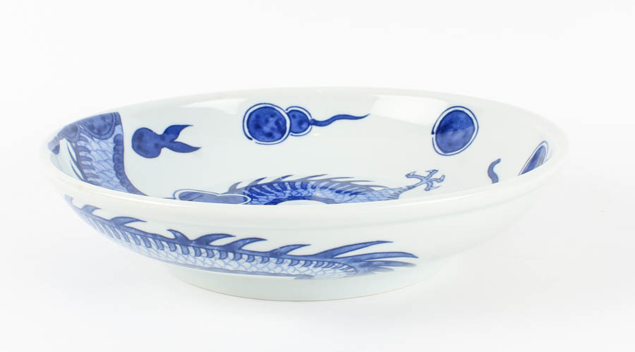 Blue and White Ceramic Decor and Tableware Featuring Mottadeh