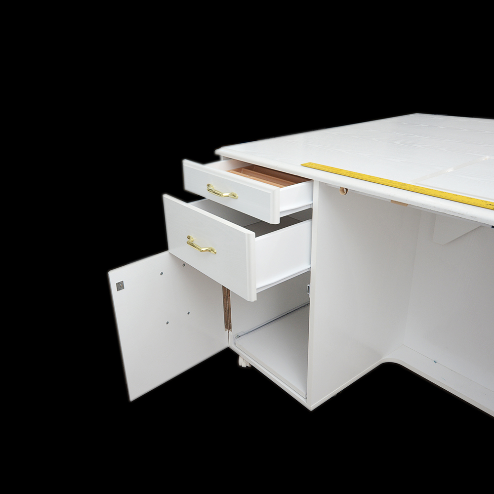 Horn of America Deluxe Combo-Air Sewing Center, Model 3178